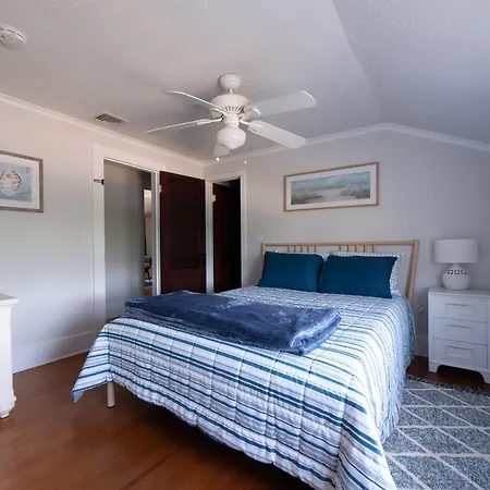Aria & Mare Hamptons Bed & Breakfast Hampton Bays Exterior photo